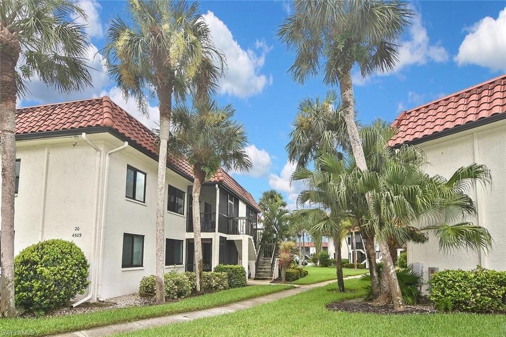 4309 27th Ct Sw, Unit 202, Naples, FL 34116 Photo