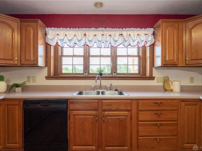 3232 McLean Road, Franklin Township, OH 45005 Photo 13