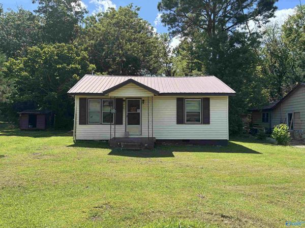 614 Dewey Avenue SW, Attalla, AL 35954