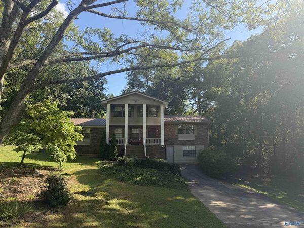 1536 Bellevue Drive, Gadsden, AL 35904