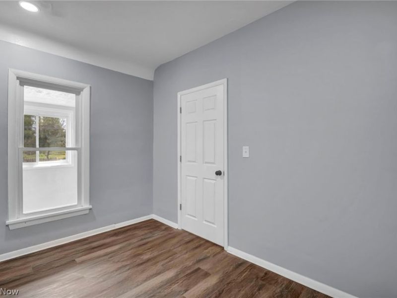 15607 Saranac Road, Cleveland, OH 44110 Photo 13