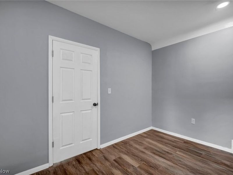 15607 Saranac Road, Cleveland, OH 44110 Photo 14