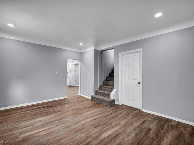 15607 Saranac Road, Cleveland, OH 44110 Photo 19
