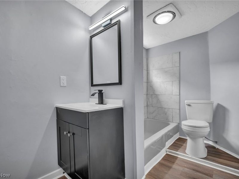 15607 Saranac Road, Cleveland, OH 44110 Photo 26
