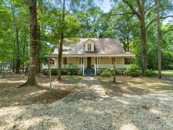 143 Batson Rd., Petal, MS 39465