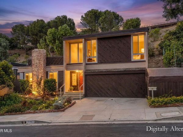 17068 Escalon Drive, Encino, CA 91436