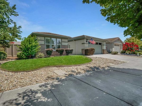 2472 Shadow Berry Dr , Manteca, CA 95336