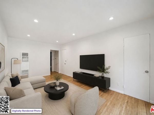 710 Westmount Drive, Unit D, West Hollywood, CA 90069