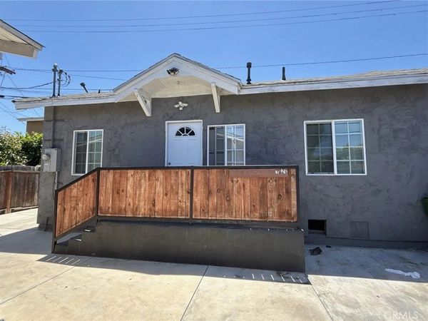 1020 W 67th Street, Los Angeles, CA 90044
