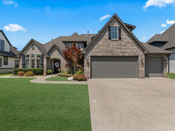 4756 S 167th East Avenue , Tulsa, OK 74134