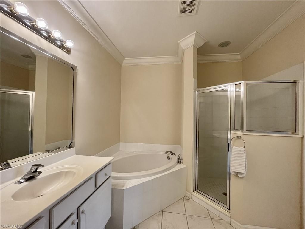 3965 Bishopwood Ct E, Unit 205, Naples, FL 34114 Photo