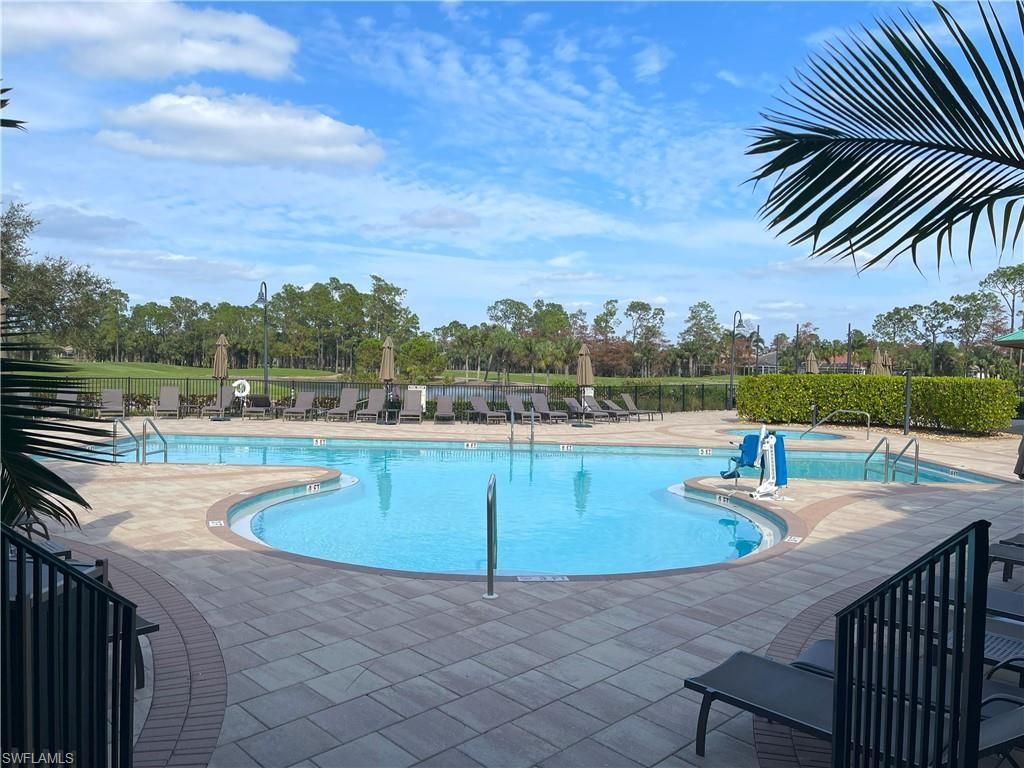 3965 Bishopwood Ct E, Unit 205, Naples, FL 34114 Photo