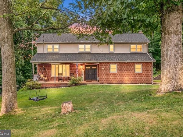 5032 BARKWOOD LANE, YORK, PA 17406