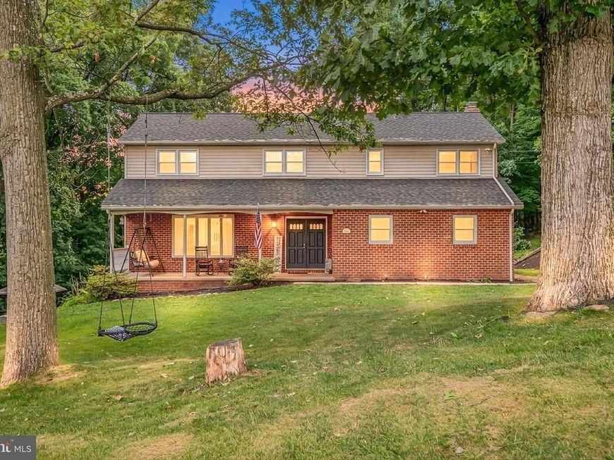 5032 Barkwood Lane, York, PA 17406 Main Photo