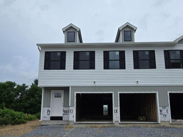 3617 BUCHANAN TRAIL W , GREENCASTLE, PA 17225