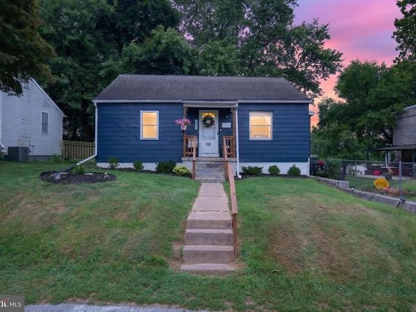 232 S HARRISBURG STREET, HARRISBURG, PA 17113