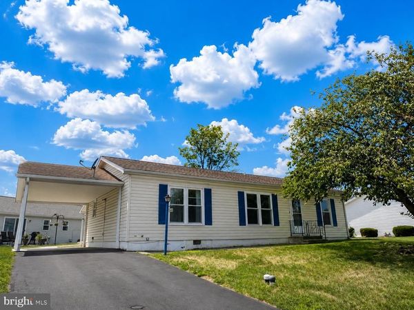 68 WESTVIEW TERRACE, WOMELSDORF, PA 19567