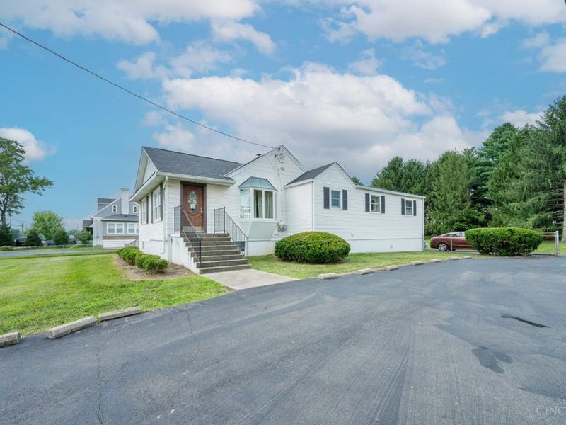4218 Mt Carmel Tobasco Road, Union Twp, OH 45255 Photo 2