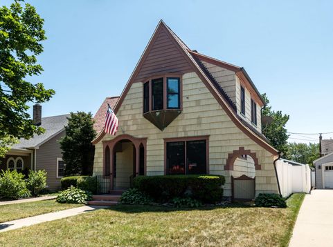 Main Photo