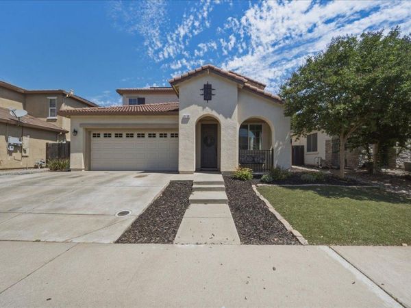 1119 Barnhill Ln, Lincoln, CA 95648