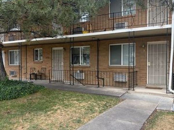 4655 S LOCUST LN E, Unit 4, Holladay, UT 84117