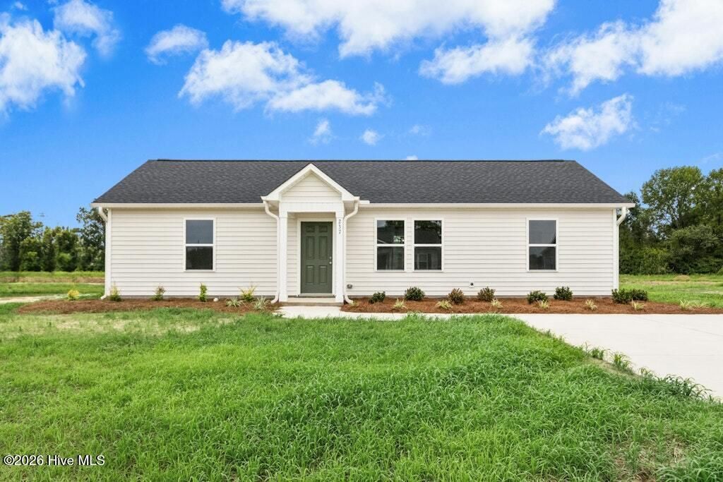 237 Rae Street, Warsaw, NC 28398 Main Photo