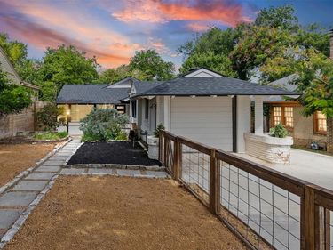 311 N Tennant Street, Dallas, TX 75208