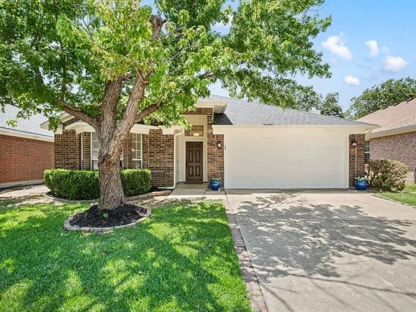 1137 Union Drive, Saginaw, TX 76131
