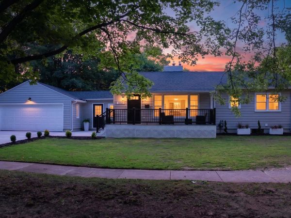 1060 Conlon Avenue SE, Grand Rapids, MI 49506
