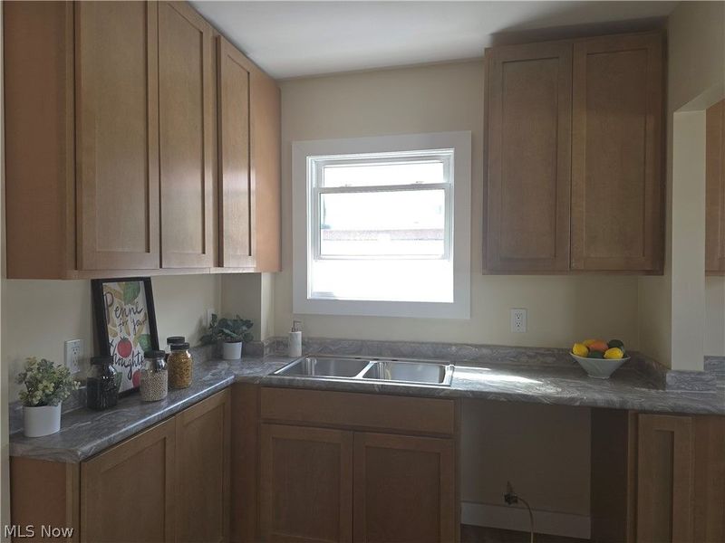 1023 Portage Trail, Cuyahoga Falls, OH 44221 Photo 10