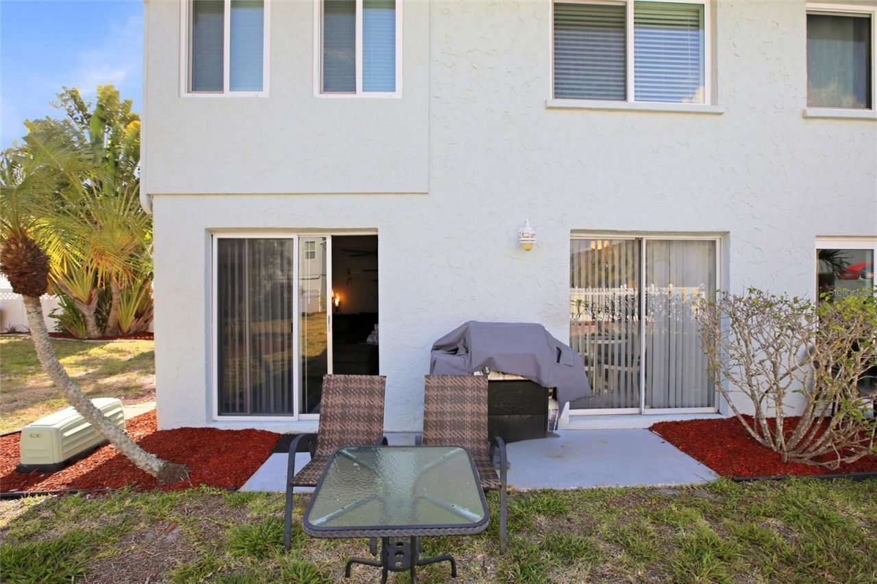 10125 Manatee Avenue W, Unit A4, Bradenton, FL 34209 Photo