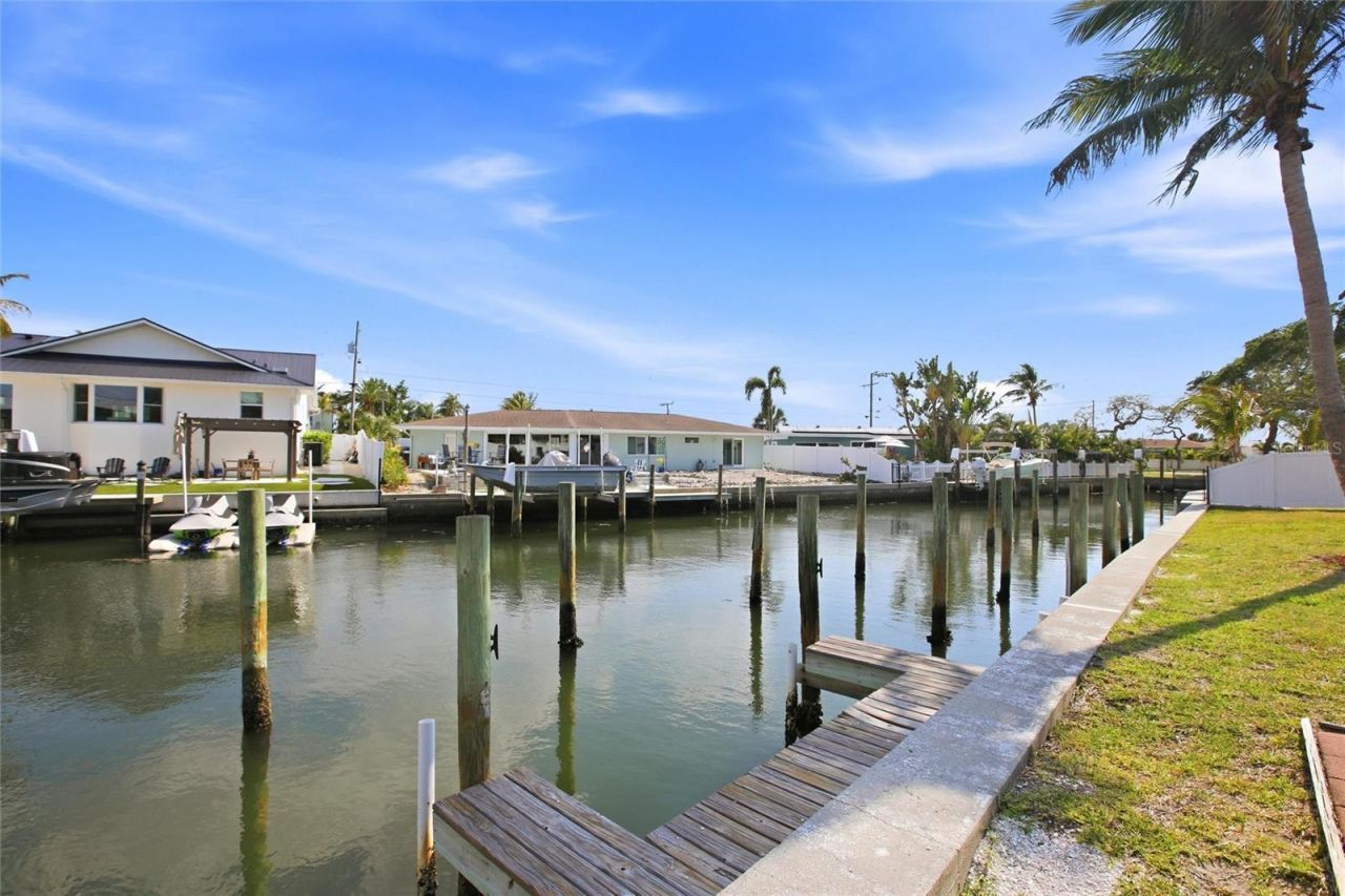 10125 Manatee Avenue W, Unit A4, Bradenton, FL 34209 Photo