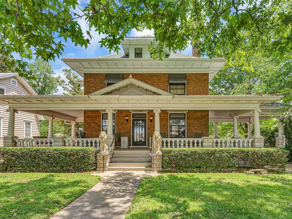 1414 N Benton Avenue , Springfield, MO 65802