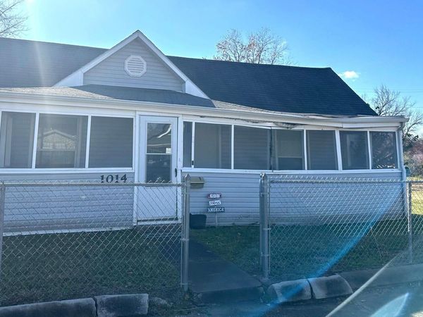 1014 E Furnace Street , Joplin, MO 64801