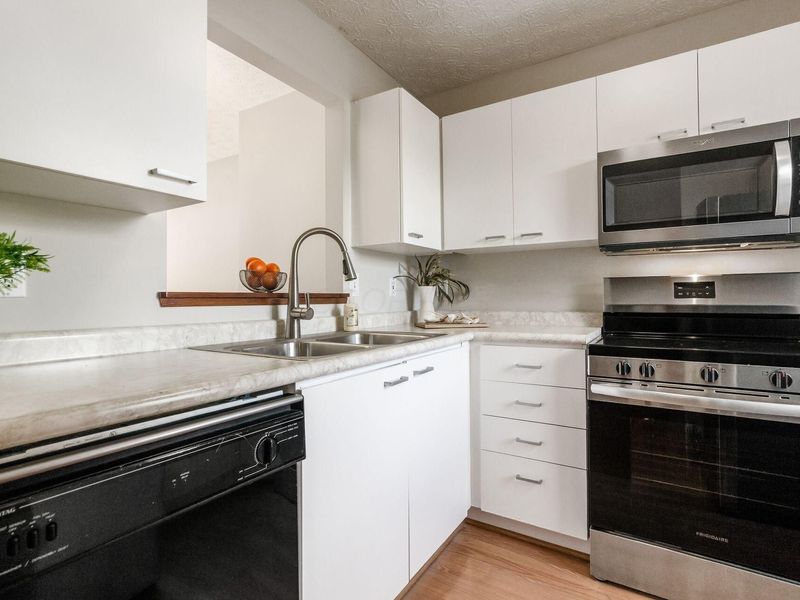 5678 Wigmore Drive, Unit 55C, Columbus, OH 43235 Photo 6