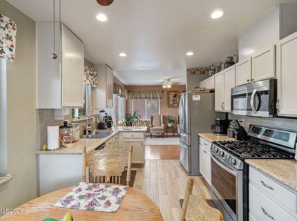 7233 Heatherwood Drive, Reno, NV 89523 Photo