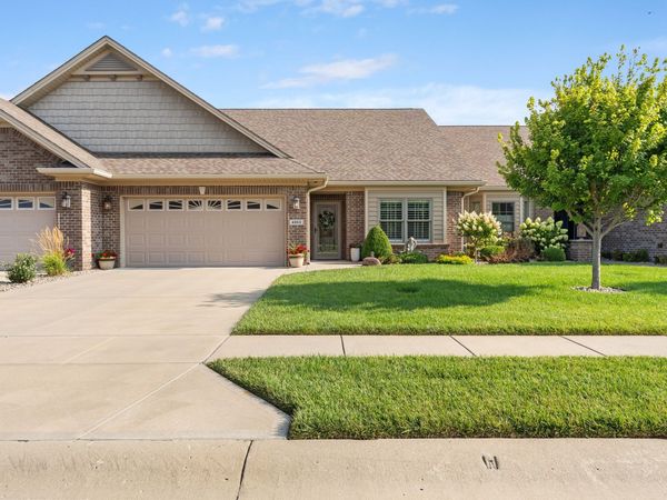 4962 Delray Drive, Columbus, IN 47203