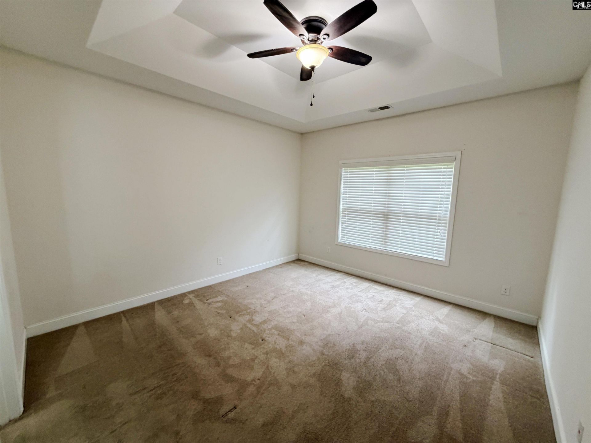 332 Glen Dornoch Way  Photo 11