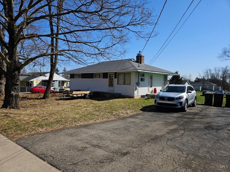 5280 Hester Road, Oxford, OH 45056 Photo 2