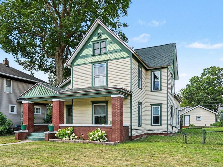 Property Image 4