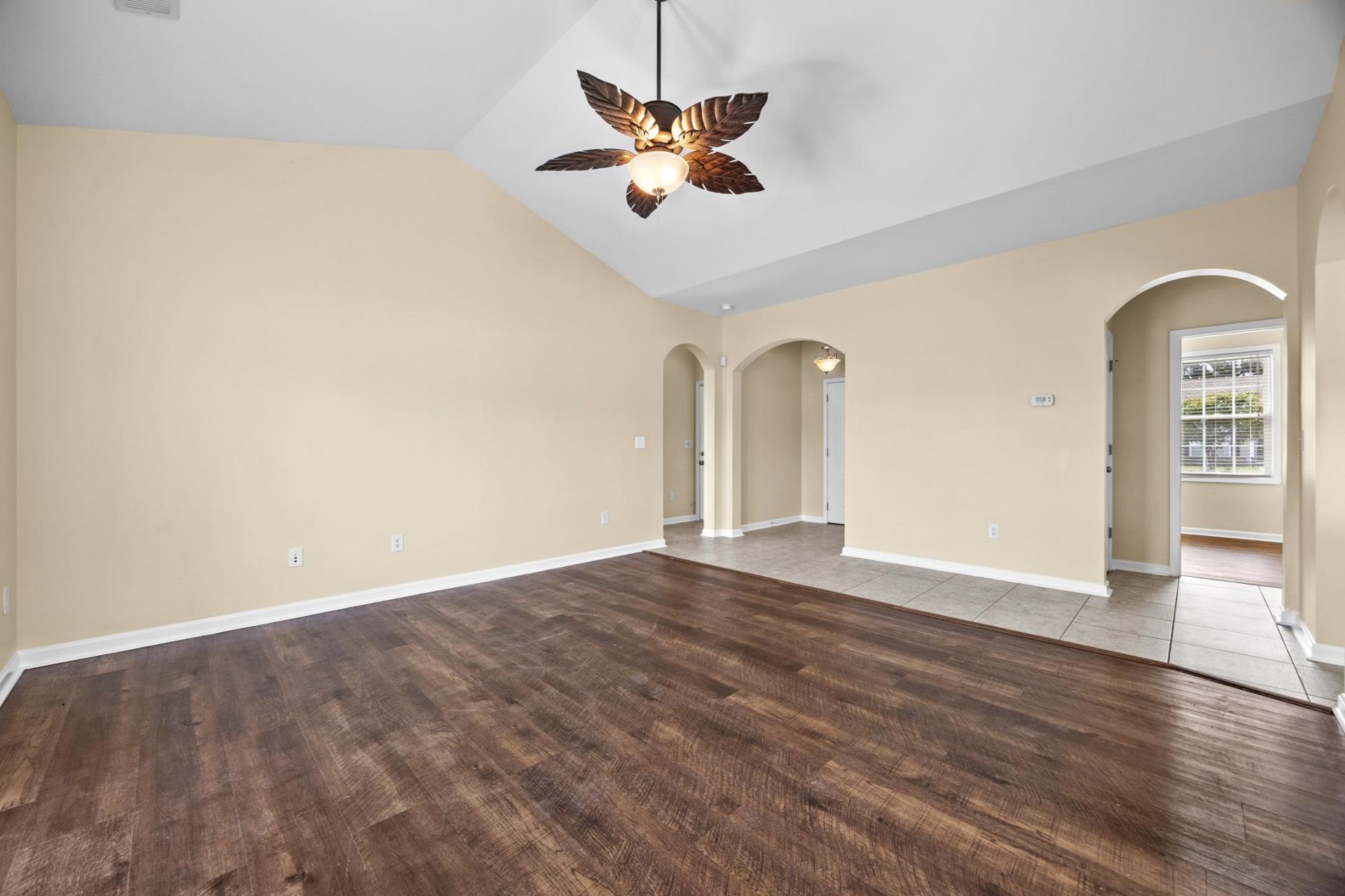 525 Battey Dr. Photo 11