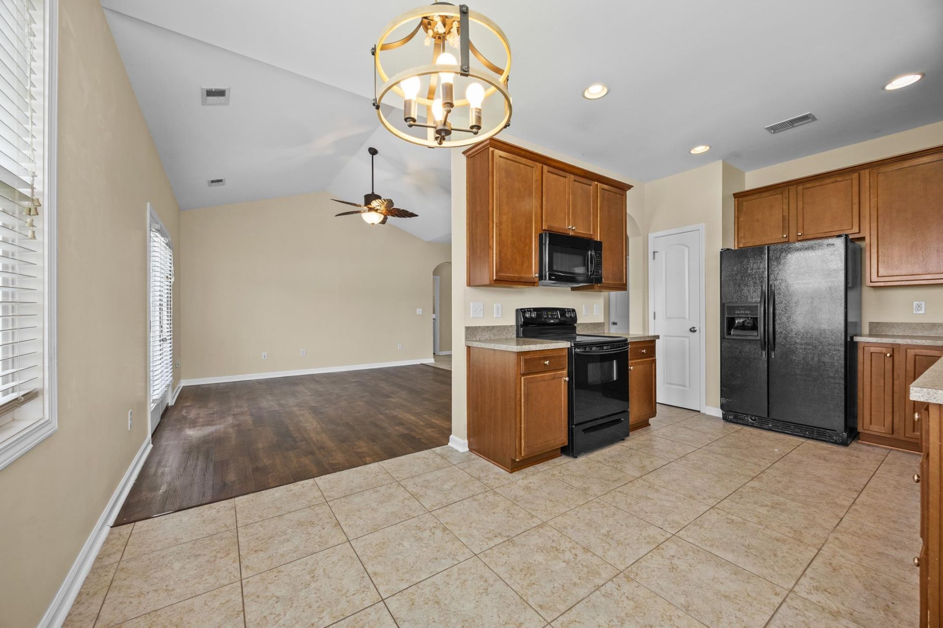 525 Battey Dr. Photo 15