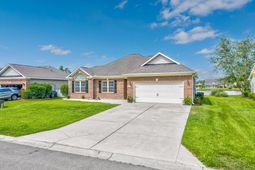 525 Battey Dr. photo 4