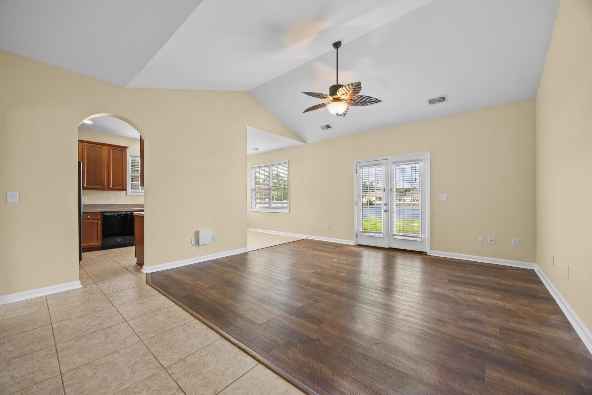 525 Battey Dr. Photo 8