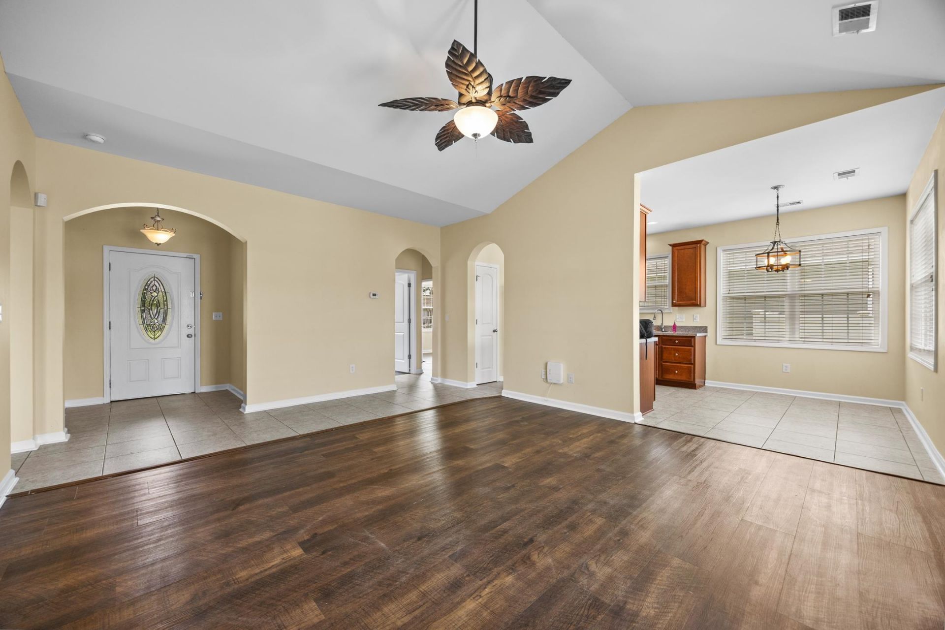 525 Battey Dr. Photo 9