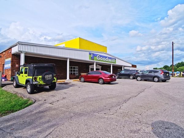 3000 Parkway Drive, Huntington, WV 25705