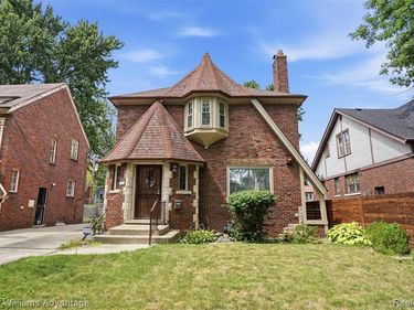 5269 Yorkshire Road , Detroit, MI 48224