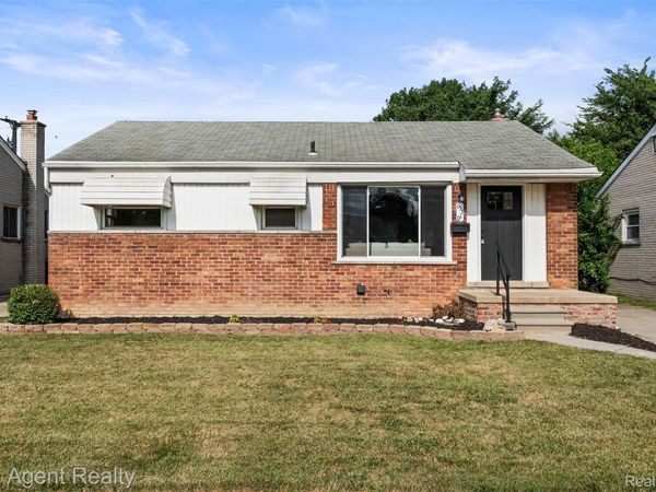15110 Drake Street, Southgate, Mi 48195