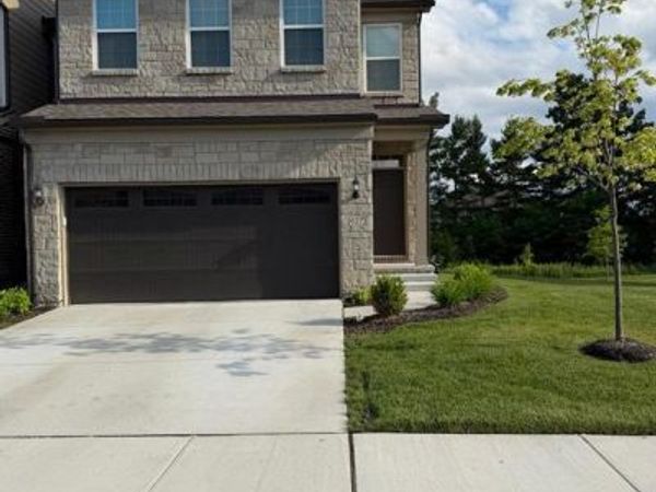 627 ADDISON Circle , Commerce Twp, MI 48390