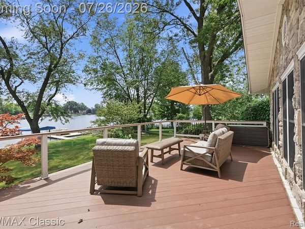 3500 Raftwood Drive, Commerce Twp, MI 48382